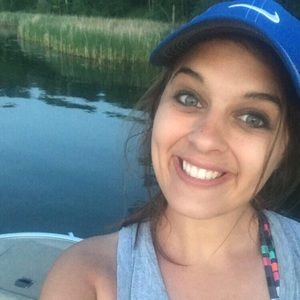 Meet your Posher, Melissa